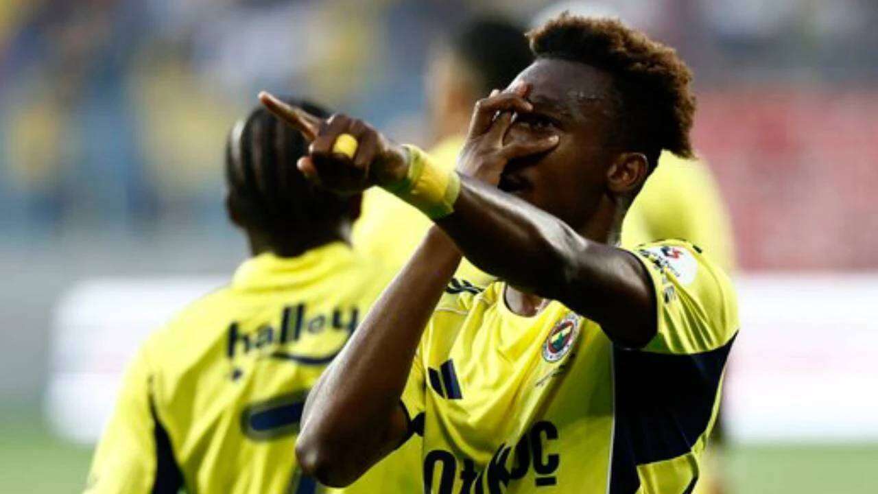 Fenerbahçe'de Aziz Yıldırım emri verdi: İsmail Kartal 20 milyon euroluk yıldızın biletini kesti, kadroda sana yer yok! 5